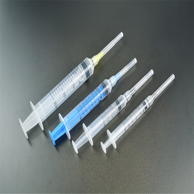 一(yī)次性使用(yòng)無菌溶藥注射器(qì) 一(yī)次性使用(yòng)無菌溶藥注射器(qì)